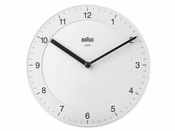 Quarz-Wanduhr BRAUN 67077